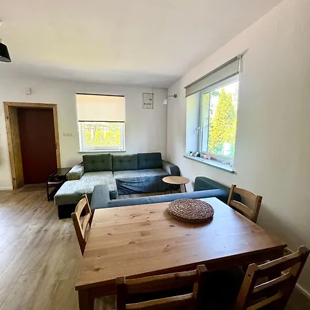 Ferienwohnung Corner House Pleśna Exterior foto