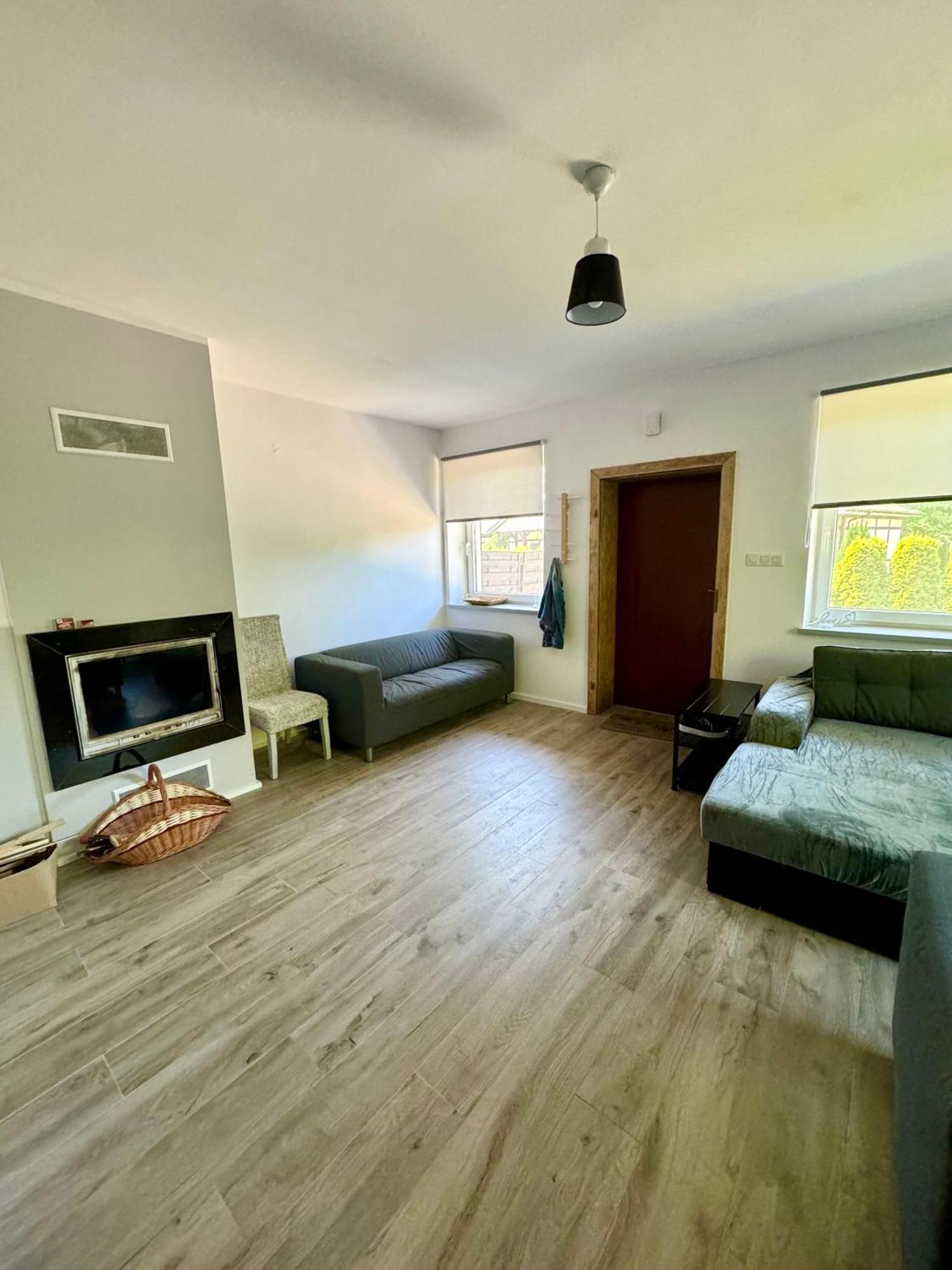 Apartment Corner House *